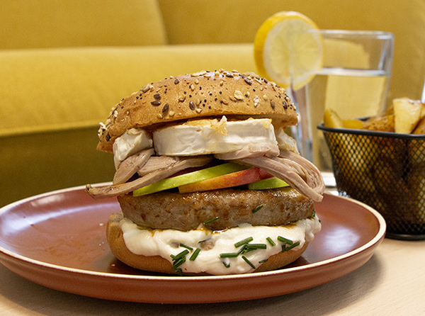 Le Breizh burger à l’andouille